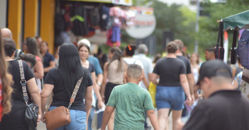 Cascavel cria Secretaria da Mulher diante de realidade alarmante; desafios no planejamento geram preocupação