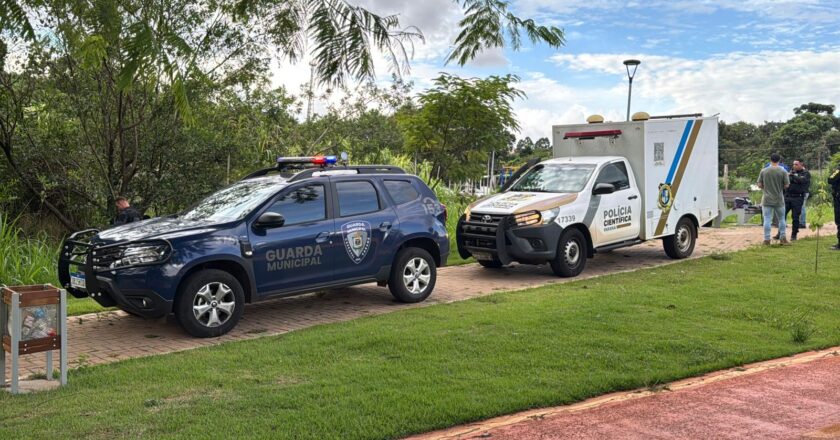 Corpo sem vida é achado em rio no Bairro Santa Felicidade