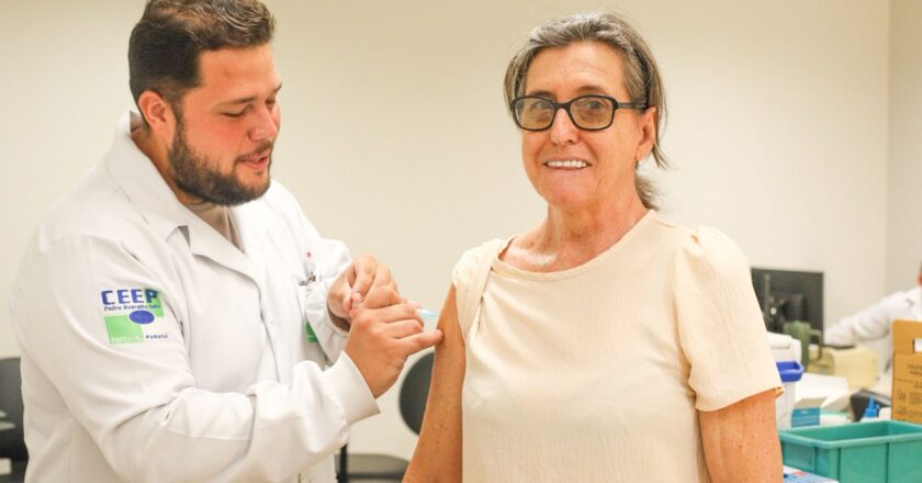 Combate à gripe: Ação do ‘Dia D’ registra grande demanda, mas unidades ficam sem estoque
