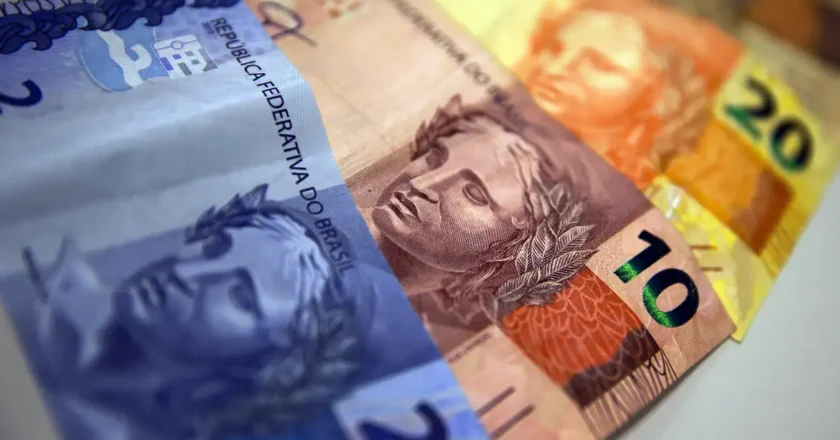 INSS dá início ao pagamento do 13º salário para aposentados e pensionistas